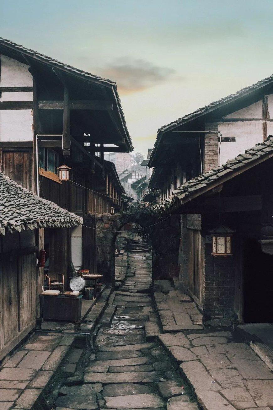 探索神秘房间